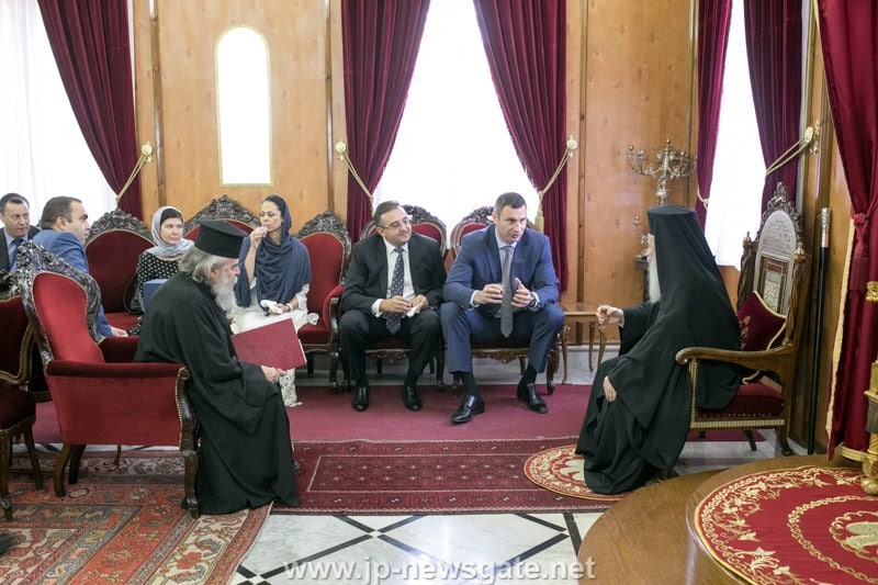 رئيس بلدية كييف يزور بطريركية الروم الارثوذكسية